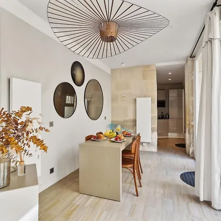Bnbnook - Elegant 2br In The Heart Of Le Marais * Parigi